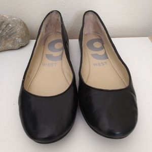 Nine West Black Flats